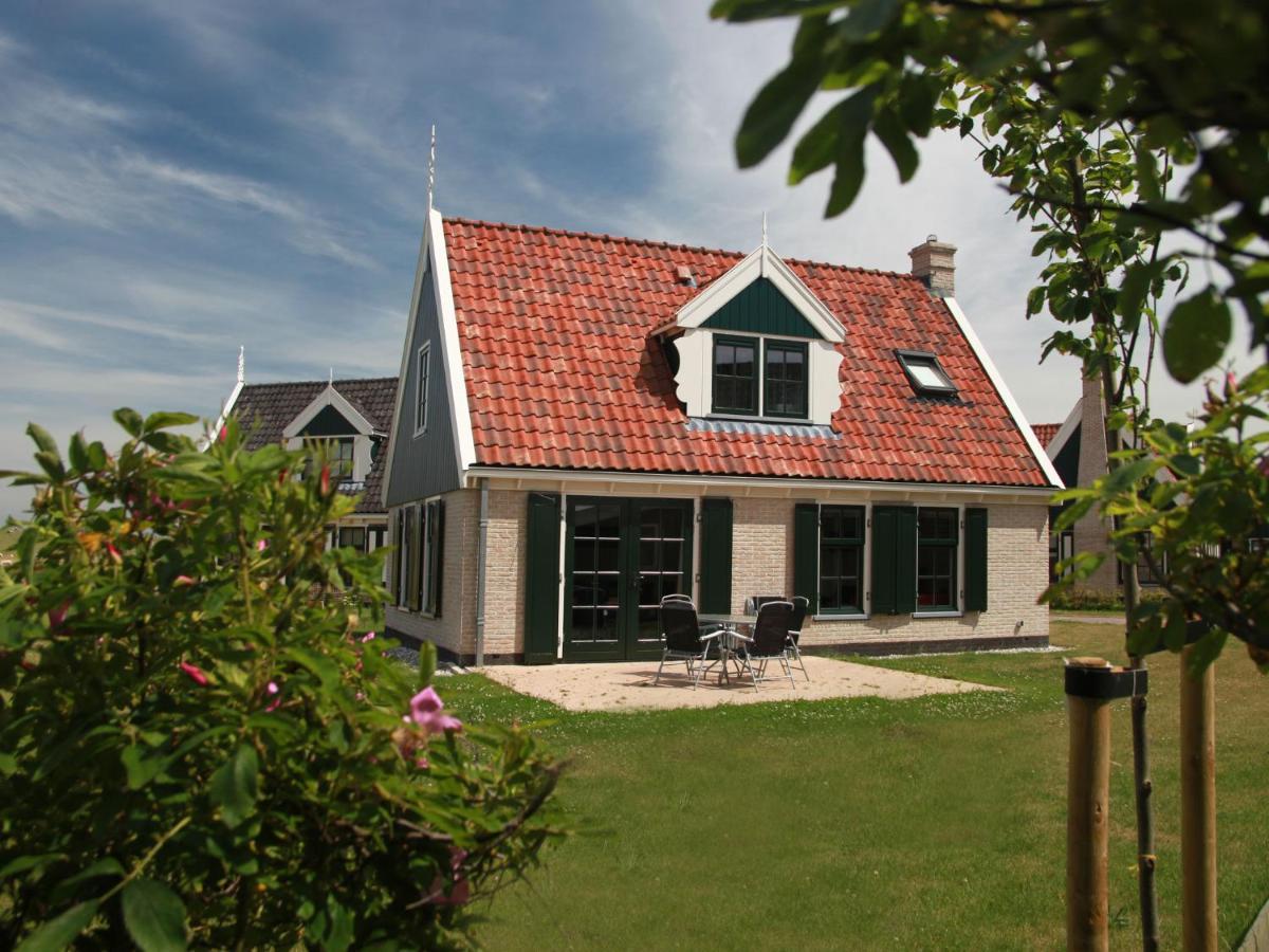 Comfy Villa In Wieringer Style Near The Wadden Sea Hippolytushoef エクステリア 写真