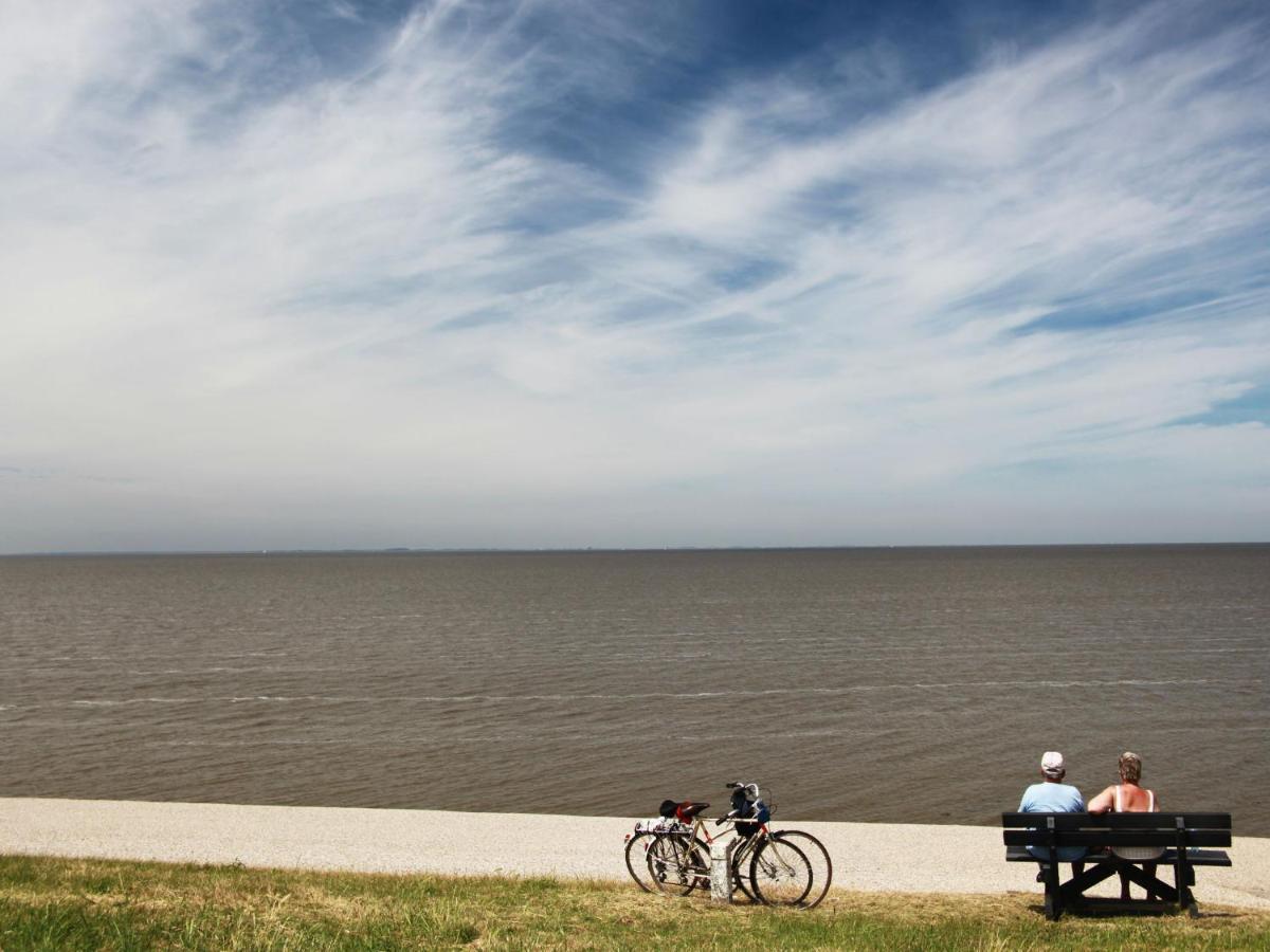 Comfy Villa In Wieringer Style Near The Wadden Sea Hippolytushoef エクステリア 写真
